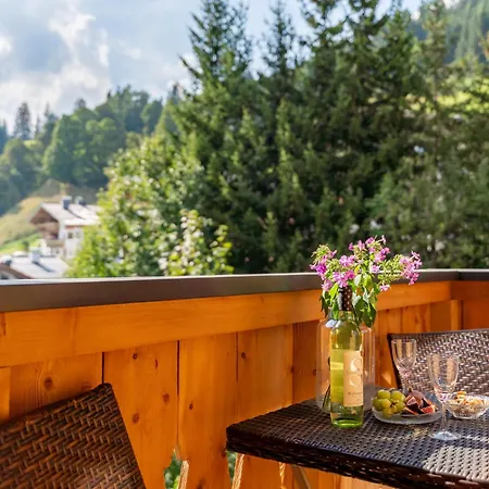 Reiterblick In - Out Lägenhet Saalbach-Hinterglemm